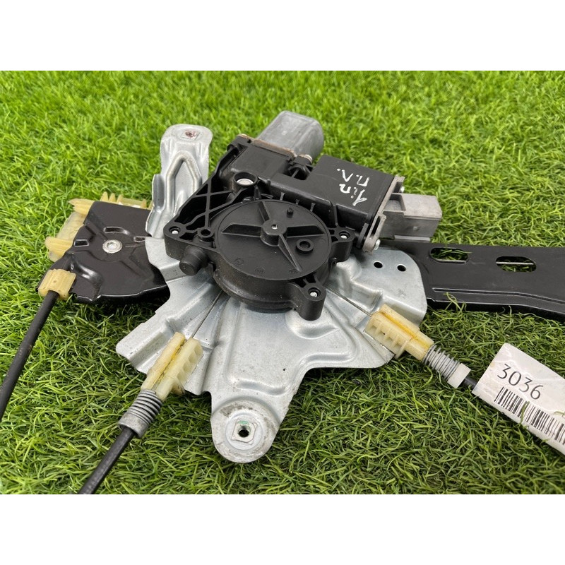 Механизм стеклоподъемника с мотором (кузов и элементы) Opel Insignia A 2010 2.0 DTH 965872102