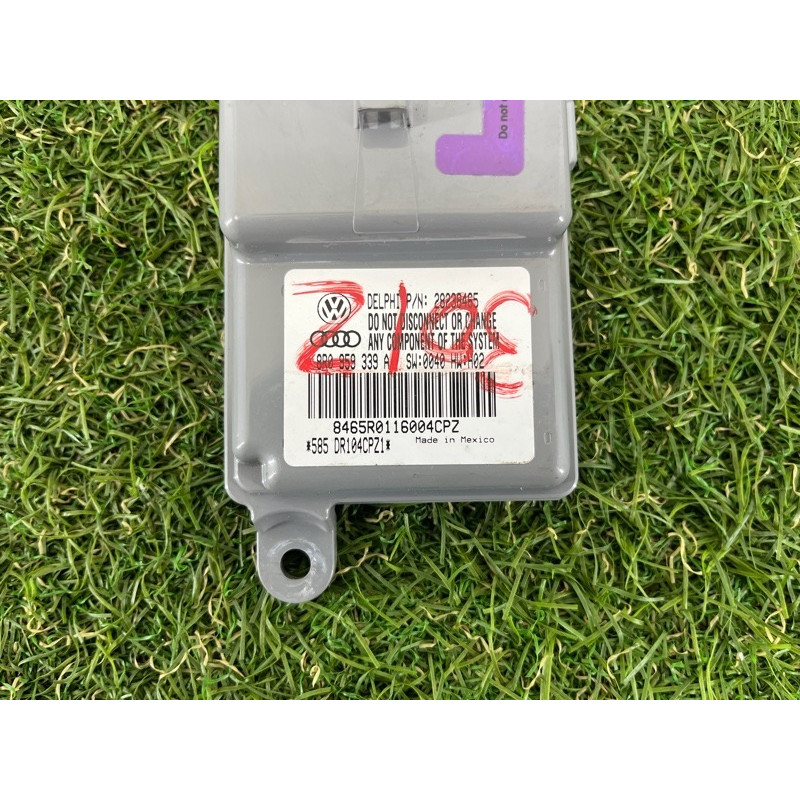 Датчик присутствия пассажира (электрика / датчики) AUDI Q5 8R 2012 3.2 CALB 8R0959339A