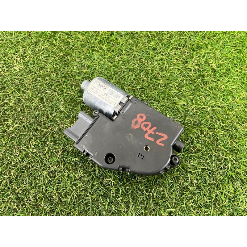 Мотор люка (электрика) AUDI Q7 4L 2011 3.0 CATA 4L0959591A