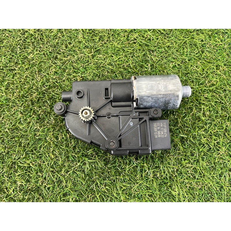 Мотор люка (электрика) AUDI Q7 4L 2011 3.0 CATA 4L0959591A