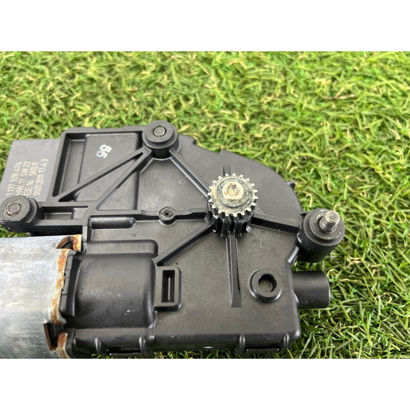 Мотор люка (электрика) AUDI Q7 4L 2011 3.0 CATA 4L0959591A