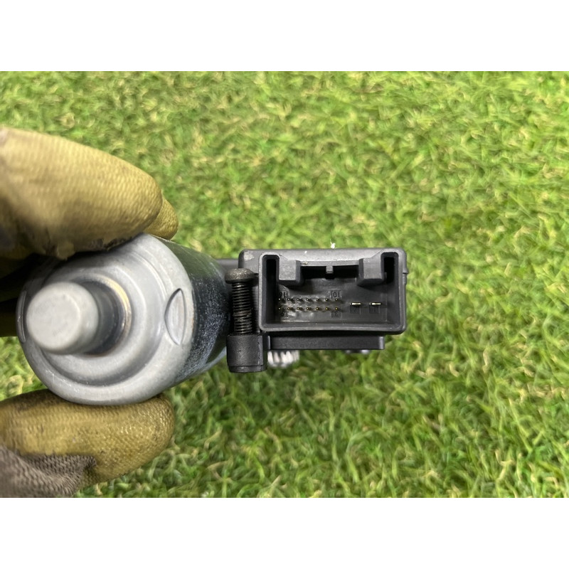 Мотор люка (электрика) AUDI Q7 4L 2011 3.0 CATA 4L0959591A