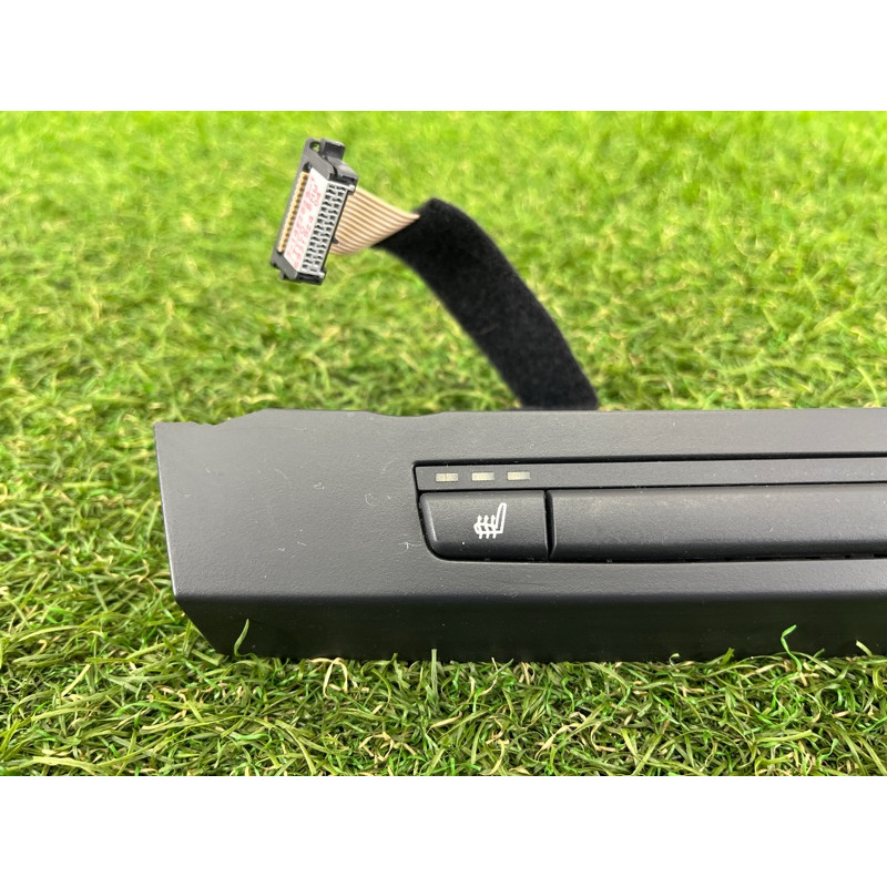 Кнопка подогрева сиденья (электрика / кнопки) BMW 3-series E93 2008 3.0 N54 61319123756