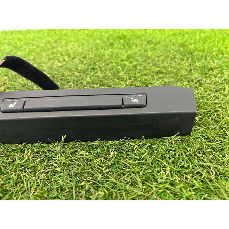 Кнопка подогрева сиденья (электрика / кнопки) BMW 3-series E93 2008 3.0 N54 61319123756