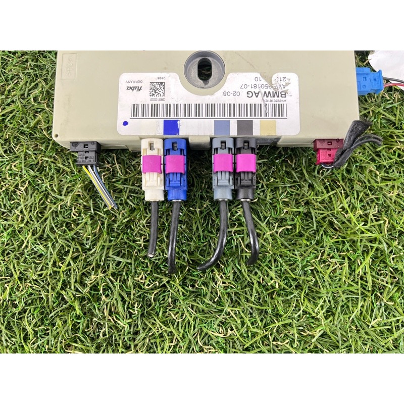 Усилитель антенны (электрика) BMW 3-series E93 2008 3.0 N54 65209187798