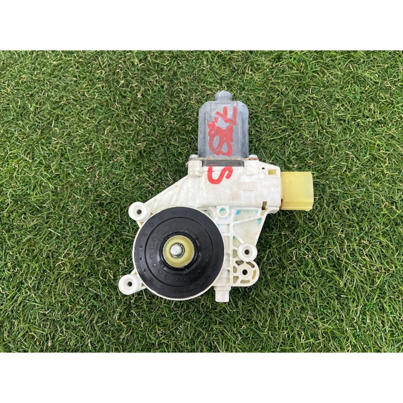 Мотор стеклоподъемника (электрика) BMW 3-series E93 2008 3.0 N54 67627189231