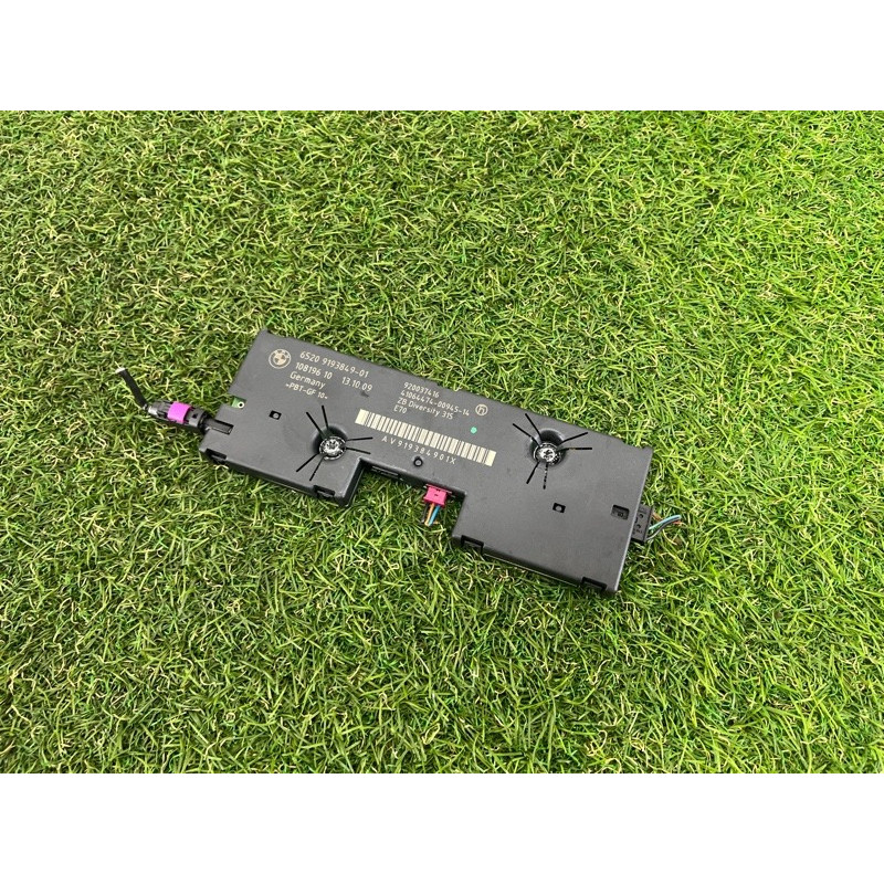 Усилитель антенны (электрика) BMW X5 E70 2009 4.8 N62N 65209193849