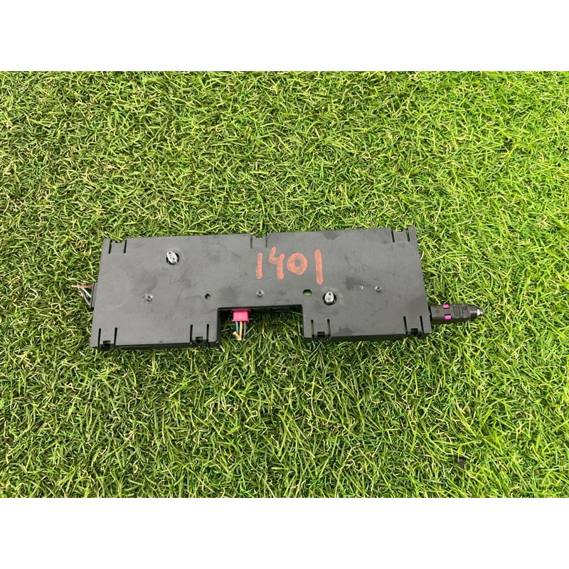 Усилитель антенны (электрика) BMW X5 E70 2009 4.8 N62N 65209193849