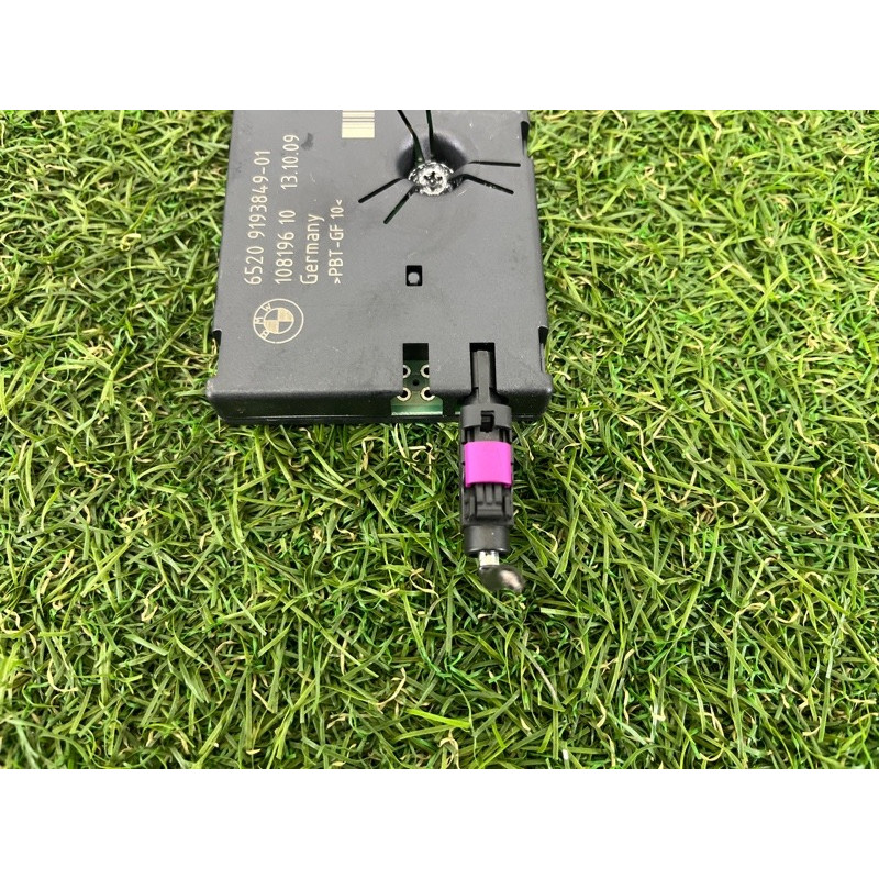 Усилитель антенны (электрика) BMW X5 E70 2009 4.8 N62N 65209193849