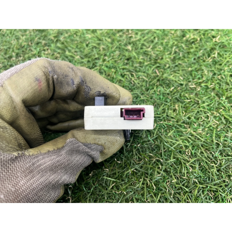 Підсилювач антени (електрика) BMW 3-series E93 2008 3.0 N54 65206968649