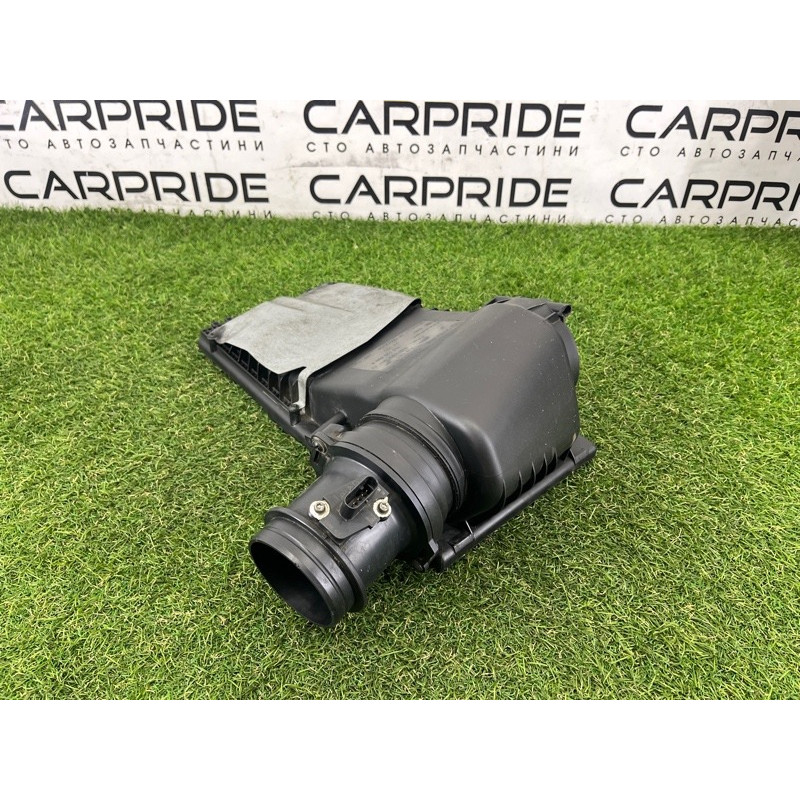 Кришка корпусу повітряного фільтра (подача палива) AUDI Q7 4L 2011 3.0 CATA 7L6129607AJ