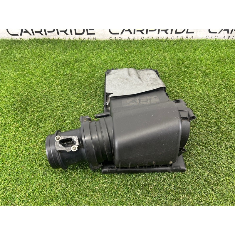 Кришка корпусу повітряного фільтра (подача палива) AUDI Q7 4L 2011 3.0 CATA 7L6129607AJ