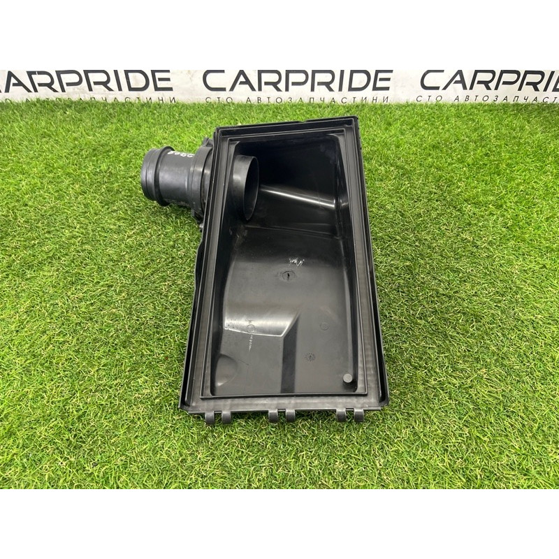 Кришка корпусу повітряного фільтра (подача палива) AUDI Q7 4L 2011 3.0 CATA 7L6129607AJ