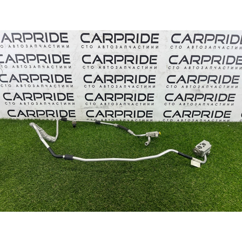 Трубка кондиціонера (обігрів та кондиціювання.) BMW 3-series E93 2008 3.0 N54 64539151738