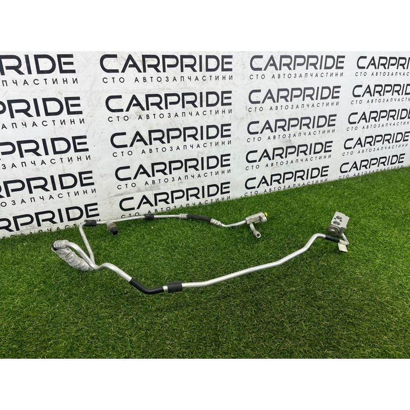 Трубка кондиціонера (обігрів та кондиціювання.) BMW 3-series E93 2008 3.0 N54 64539151738