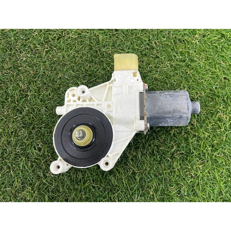 Мотор стеклоподъемника (электрика) BMW 3-series E93 2008 3.0 N54 67627189232