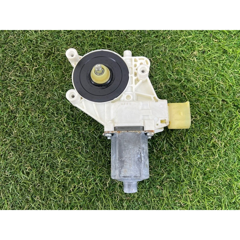 Мотор стеклоподъемника (электрика) BMW 3-series E93 2008 3.0 N54 67627189232