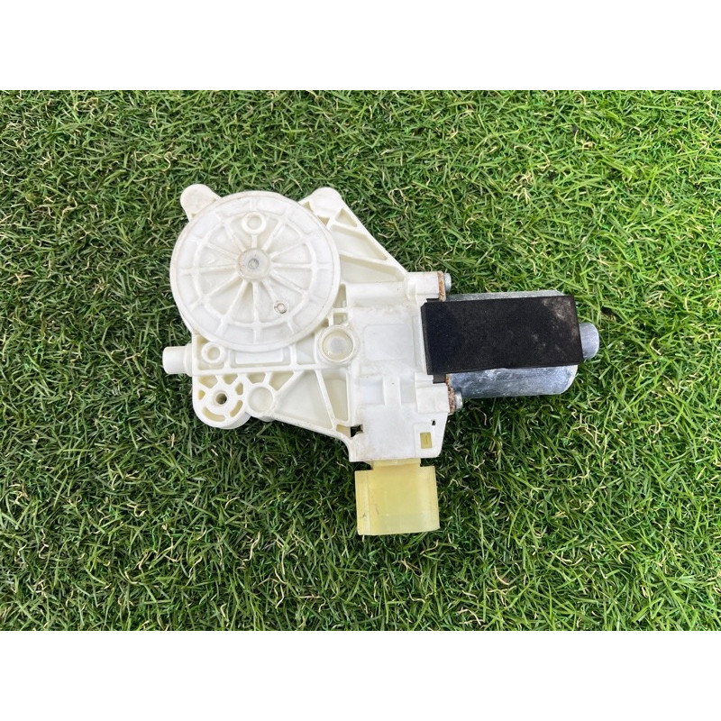 Мотор стеклоподъемника (электрика) BMW 3-series E93 2008 3.0 N54 67627189232