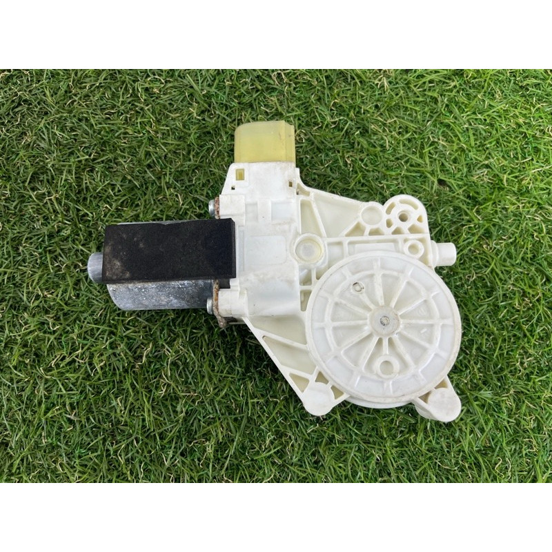 Мотор стеклоподъемника (электрика) BMW 3-series E93 2008 3.0 N54 67627189232