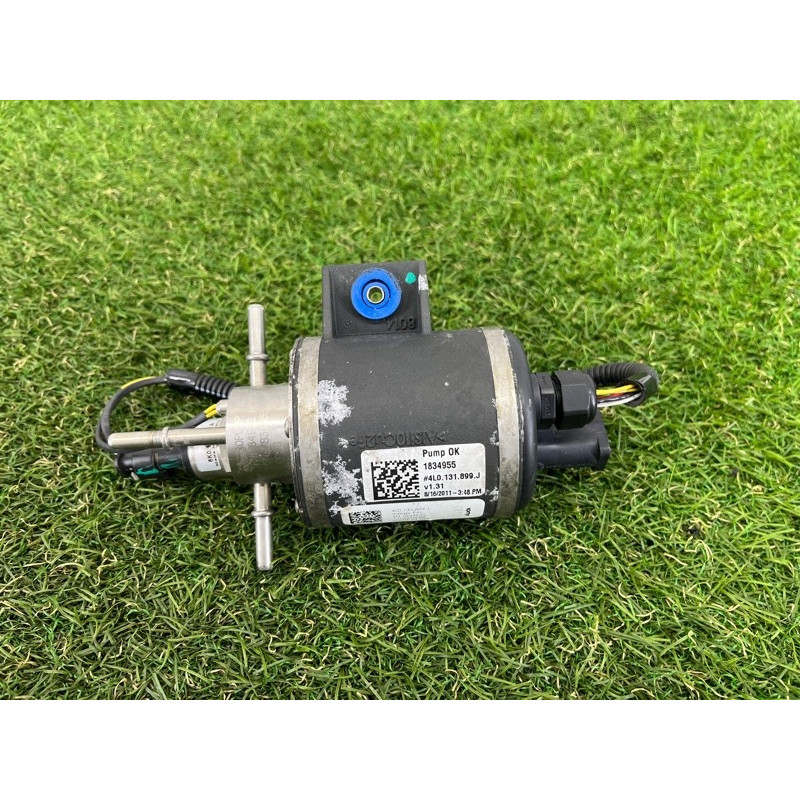 Топливный насос (топливная система) AUDI Q7 4L 2011 3.0 CATA 4L0131899J