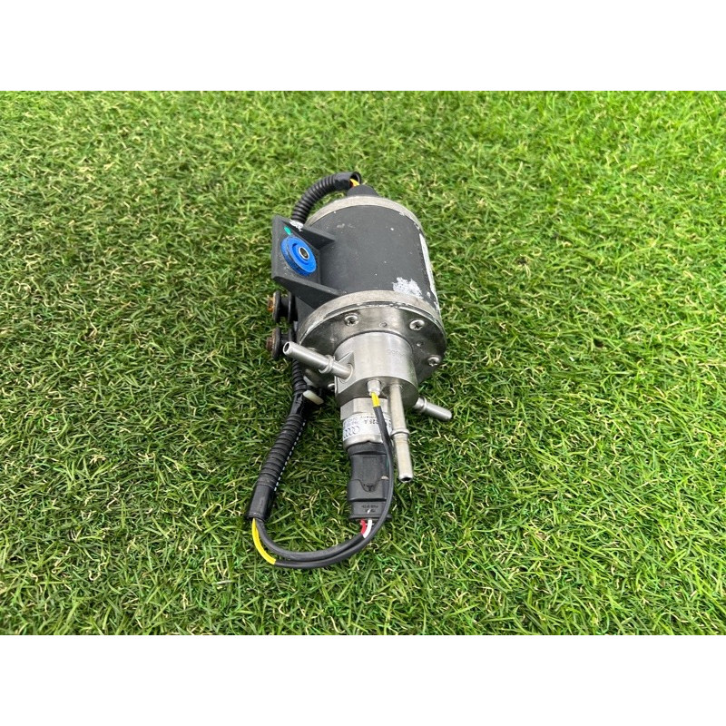 Топливный насос (топливная система) AUDI Q7 4L 2011 3.0 CATA 4L0131899J