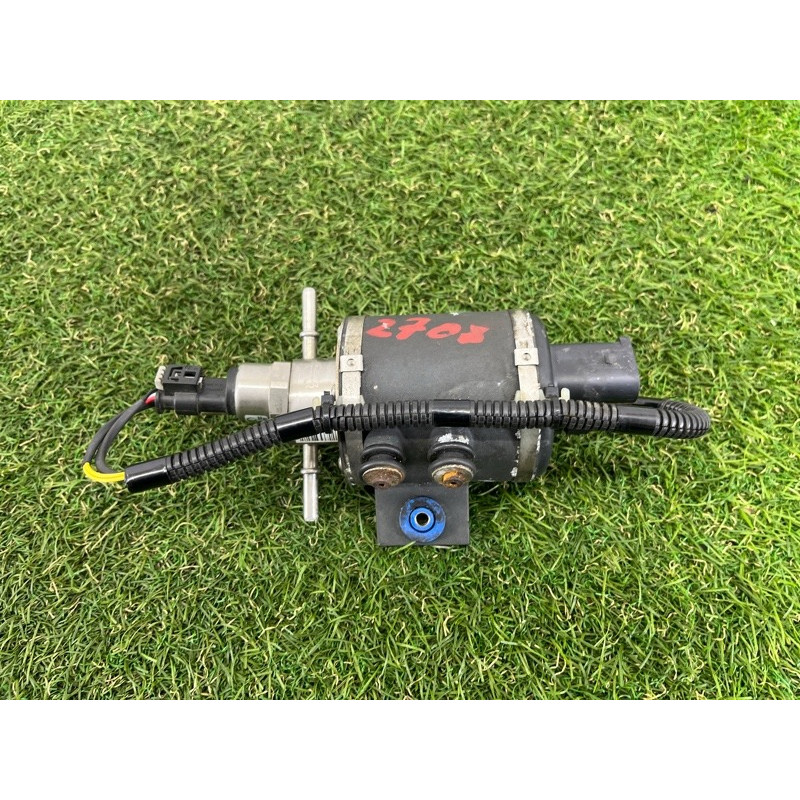 Топливный насос (топливная система) AUDI Q7 4L 2011 3.0 CATA 4L0131899J