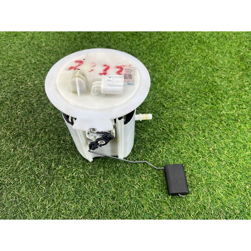 Топливный насос (топливная система) Jeep Grand Cherokee WK2 2017 68304617AA