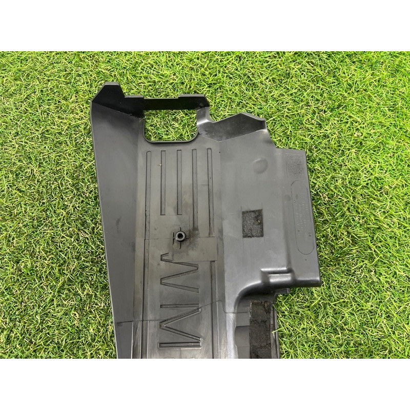 Декоративная крышка двигателя (двигатель и элементы) BMW X5 E70 2009 4.8 N62N 11127548851