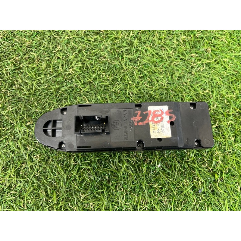 Блок кнопок склопідйомників (електрика / кнопки) BMW 3-series E93 2008 3.0 N54 61319217365