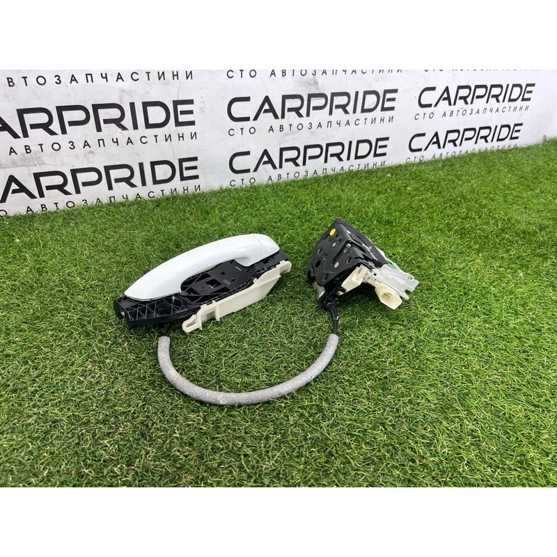Ручка двері зовнішня (кузов і елементи) Volkswagen Touareg NF 2012 3.6 CGRA 7P6837205EGRU