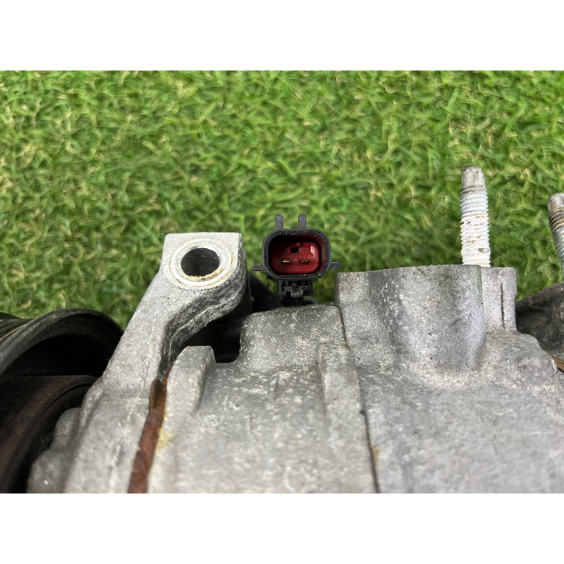 Компрессор кондиционера (отопление и кондиционирование) Jeep Grand Cherokee WK2 2014 3.0 Diesel EXF 68021835AF