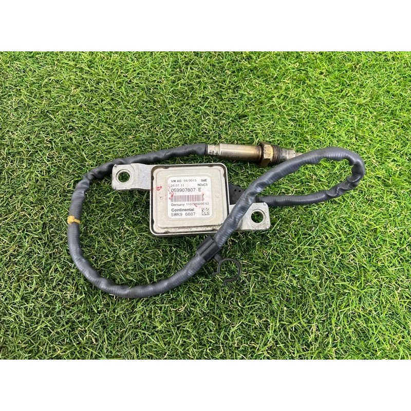 Лямбда зонд (электрика двигателя) AUDI Q7 4L 2011 3.0 CATA 059907807S