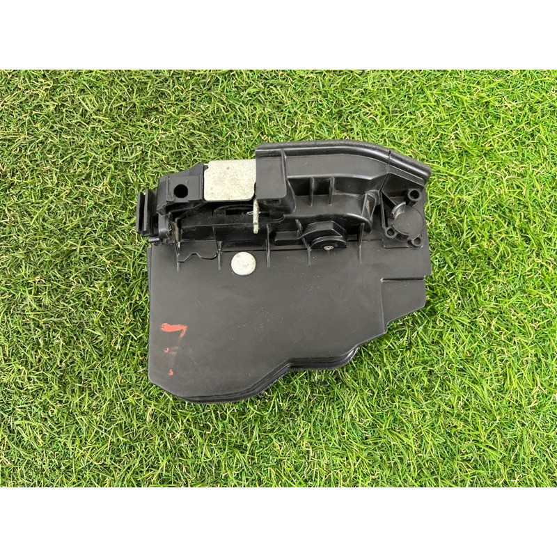 Замок дверей (кузов і елементи) BMW 3-series E93 2008 3.0 N54 51217202146