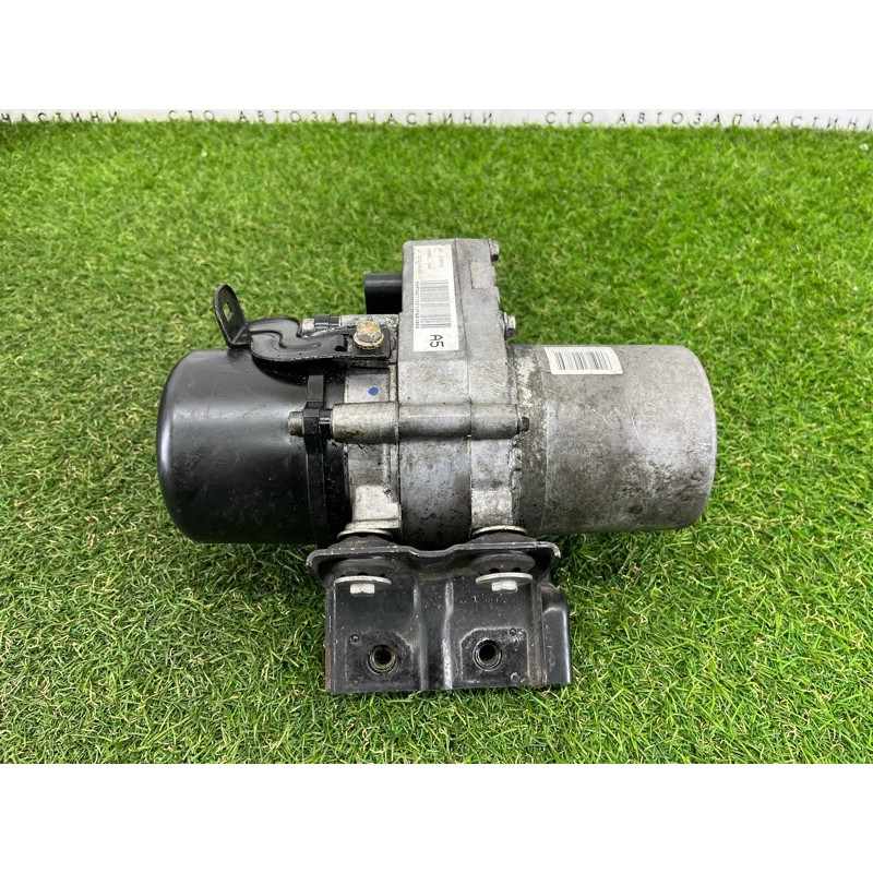 Насос гидроусилителя руля (рулевое управление) Jeep Grand Cherokee WK2 2014 3.0 Diesel EXF 5154662AB