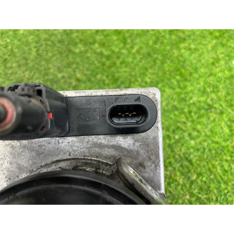 Насос гидроусилителя руля (рулевое управление) Jeep Grand Cherokee WK2 2014 3.0 Diesel EXF 5154662AB