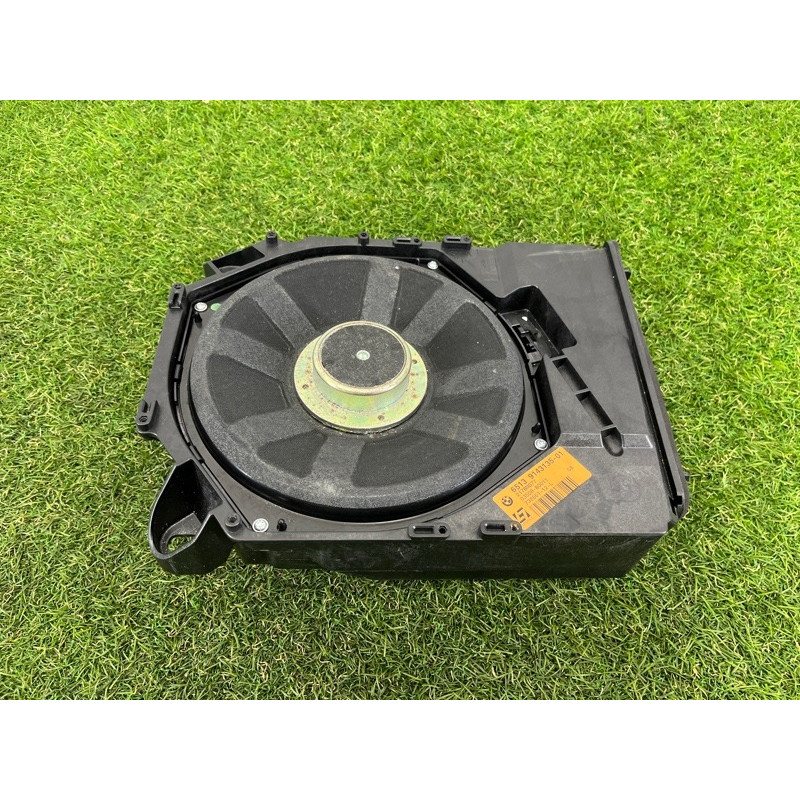 Сабвуфер (електрика) BMW 3-series E93 2008 3.0 N54 65139143135