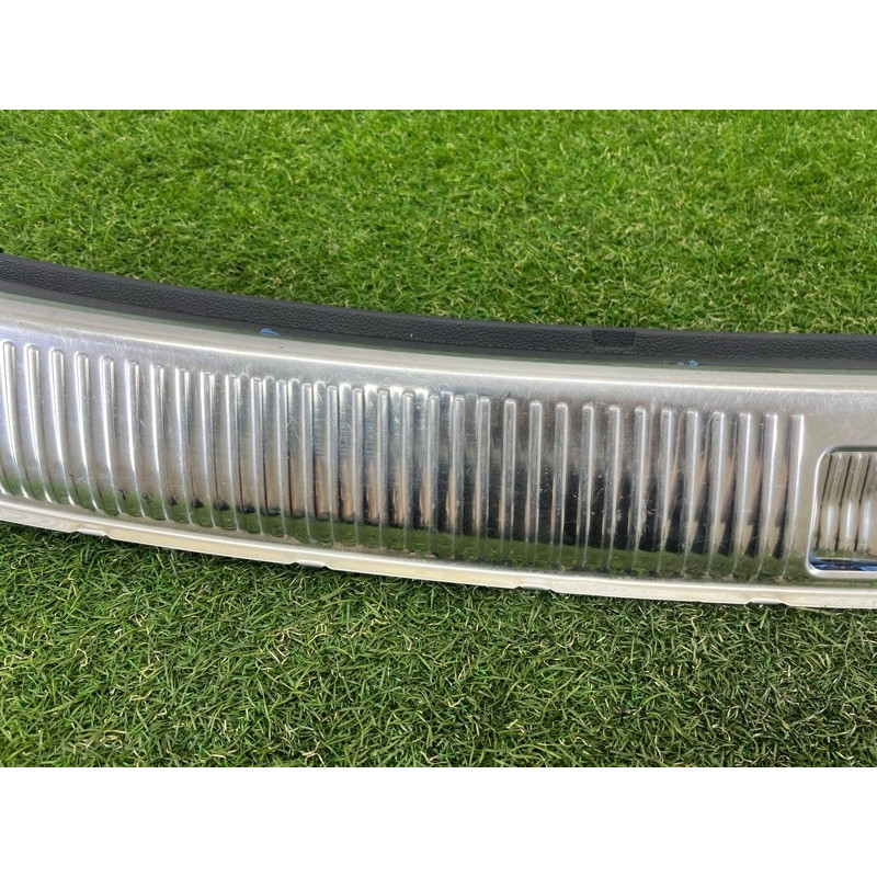 Накладка замка крышки багажника (салон) AUDI SQ5 FY 2018 3.0 CWGD 80A864483E4PK