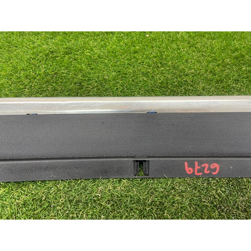 Накладка замка крышки багажника (салон) AUDI SQ5 FY 2018 3.0 CWGD 80A864483E4PK