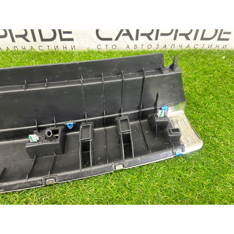 Накладка замка крышки багажника (салон) AUDI SQ5 FY 2018 3.0 CWGD 80A864483E4PK