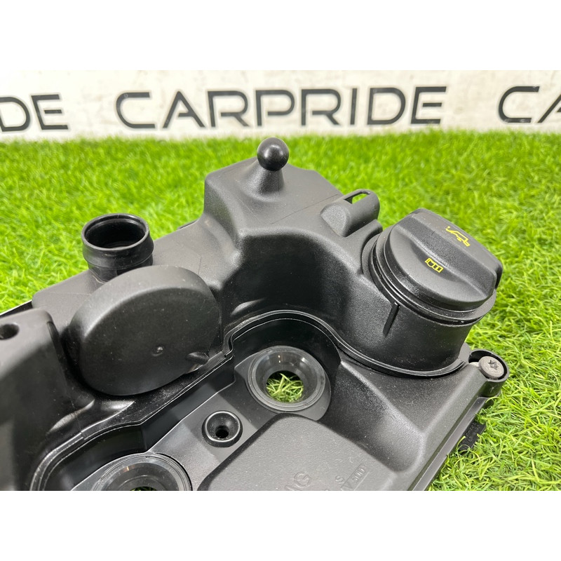 Крышка клапанов (двигатель и элементы) Volkswagen Passat B8 2016 2.0 tdi 03L103469S