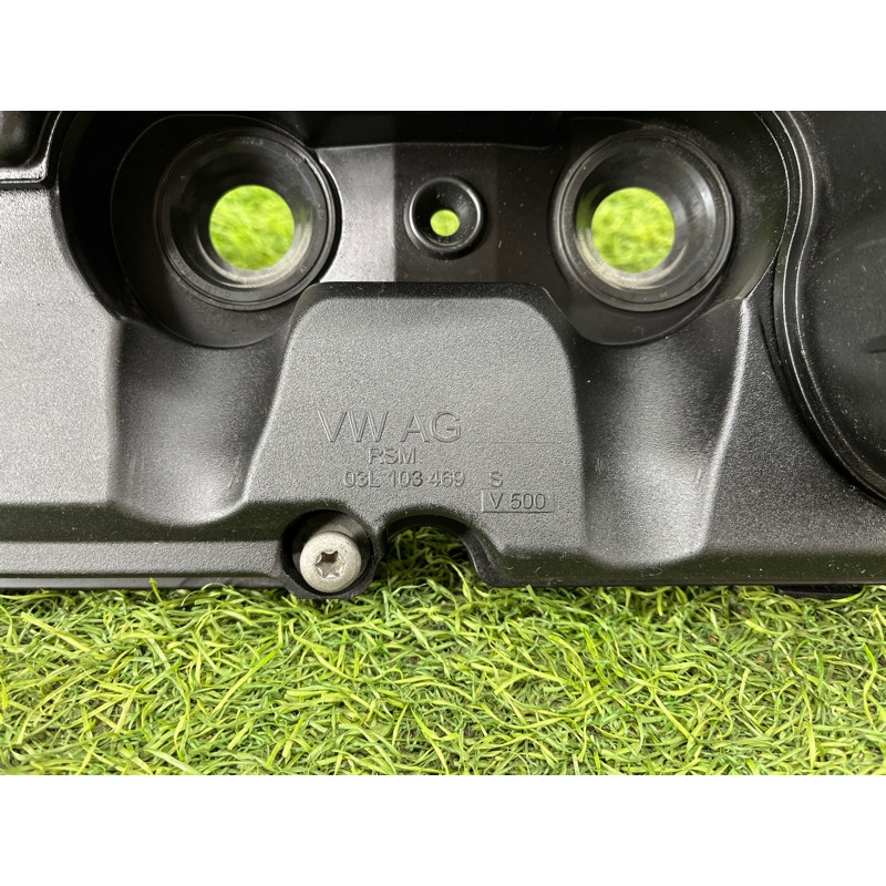 Крышка клапанов (двигатель и элементы) Volkswagen Passat B8 2016 2.0 tdi 03L103469S
