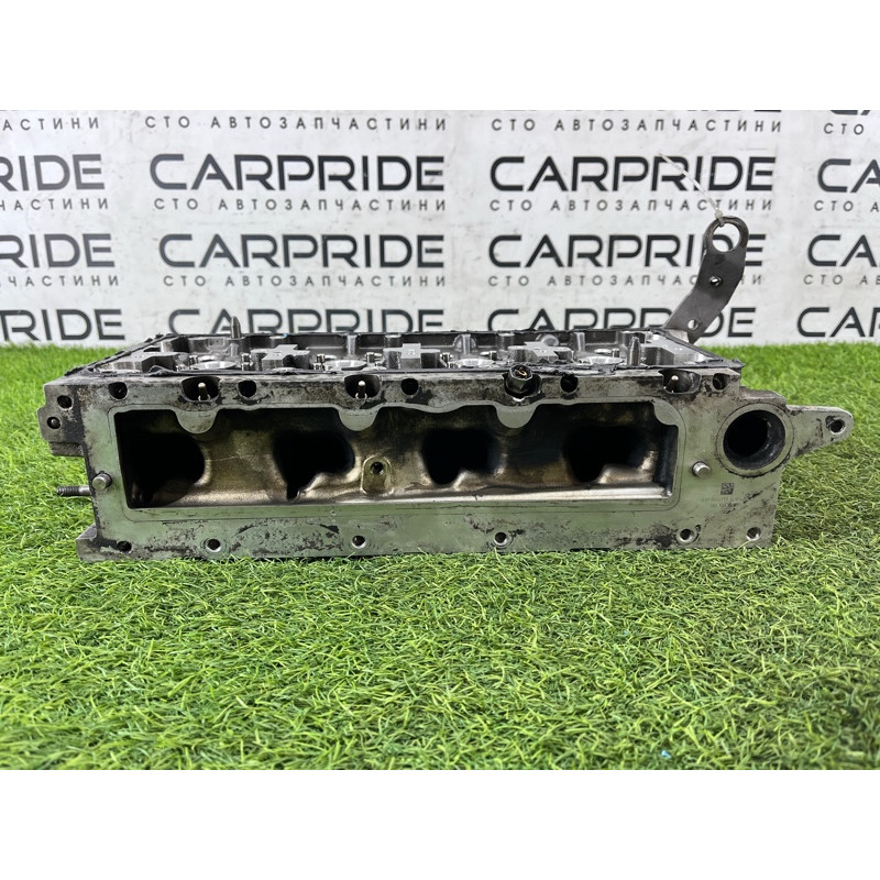 Головка блока цилиндров (двигатель и элементы) Volkswagen Passat B8 2016 2.0 tdi 04L103373E