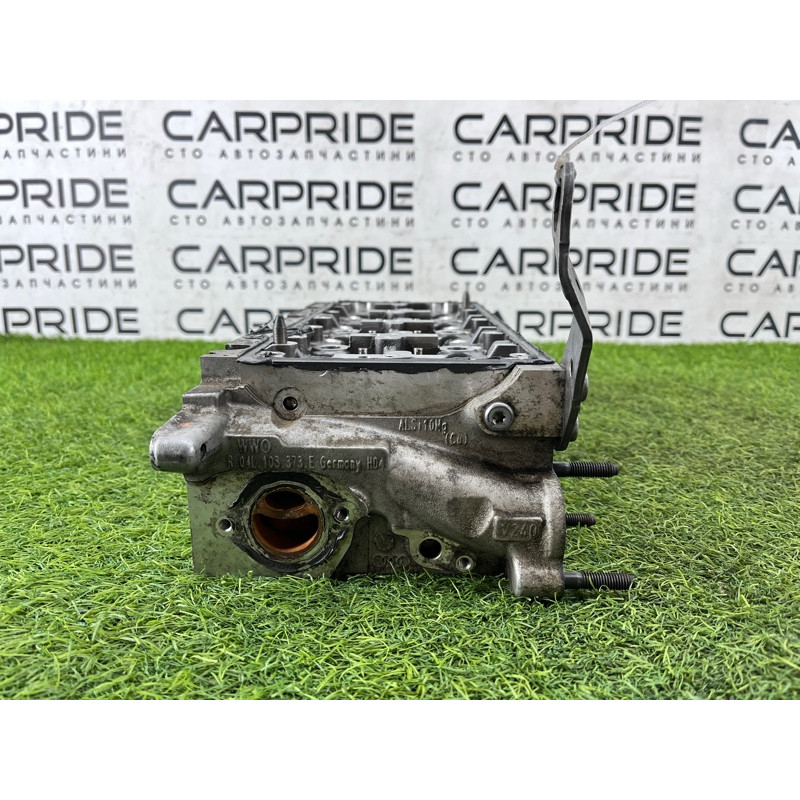 Головка блока цилиндров (двигатель и элементы) Volkswagen Passat B8 2016 2.0 tdi 04L103373E