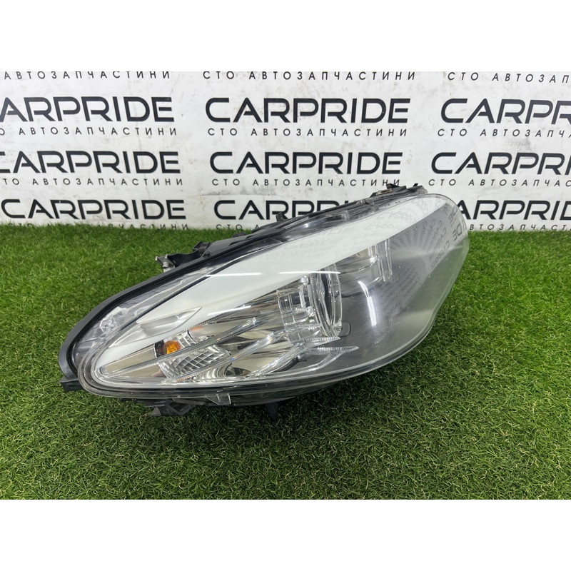 Фара (оптика) BMW 5-series F10 2011 2.0 N47N 63117203242