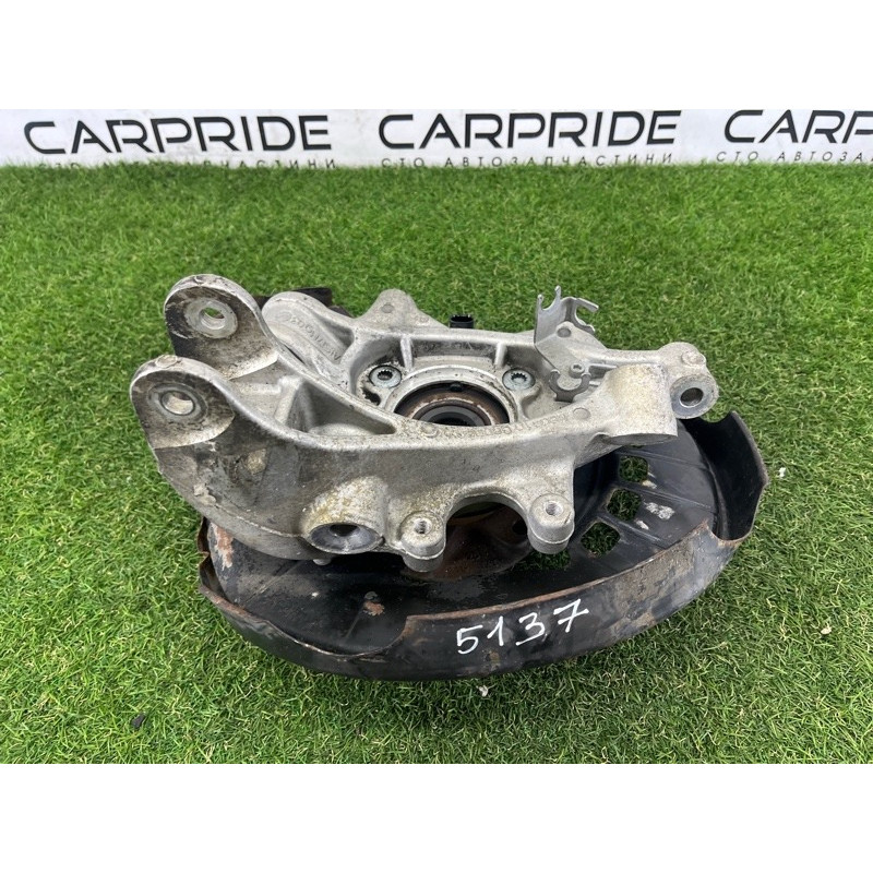 Цапфа подвески (подвеска) Volkswagen Touareg NF 2011 3.0 TDI 7P0505436A