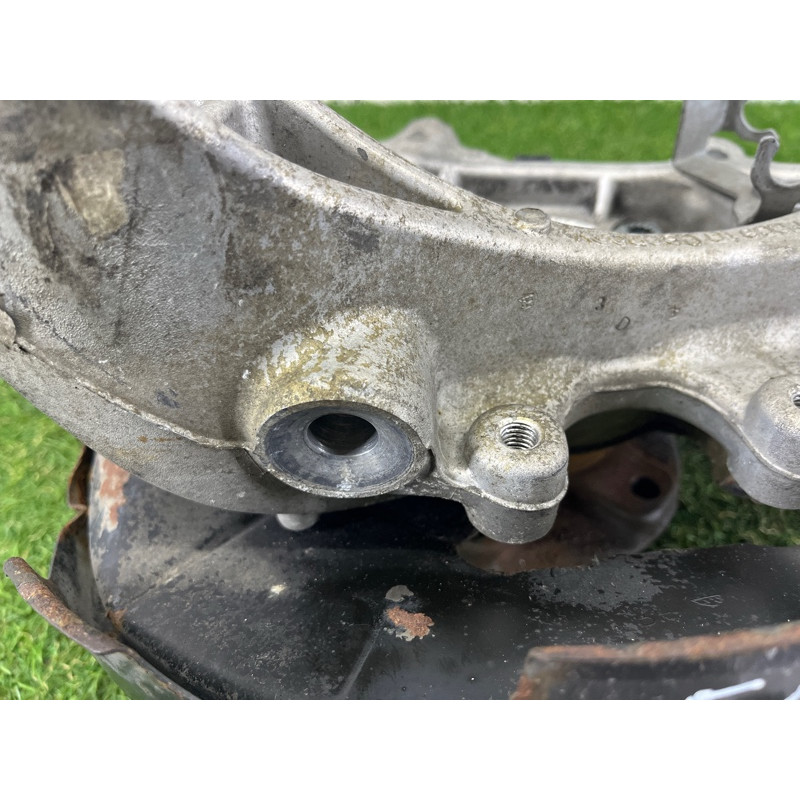 Цапфа подвески (подвеска) Volkswagen Touareg NF 2011 3.0 TDI 7P0505436A