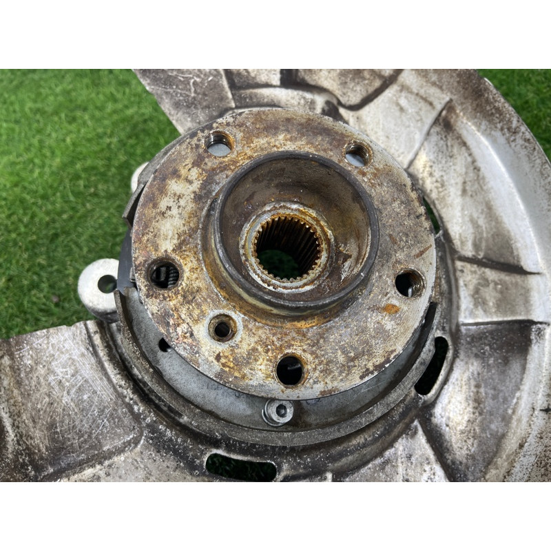 Цапфа подвески (подвеска) BMW 7-series F02 2011 4.4 N63 33326796498