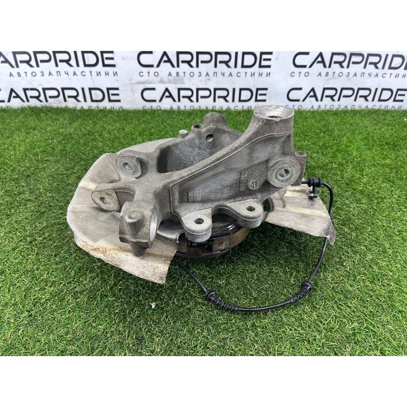 Цапфа подвески (подвеска) BMW 7-series F02 2011 4.4 N63 33326796498