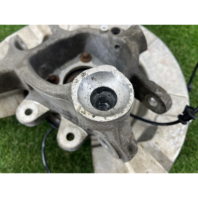 Цапфа подвески (подвеска) BMW 7-series F02 2011 4.4 N63 33326796498