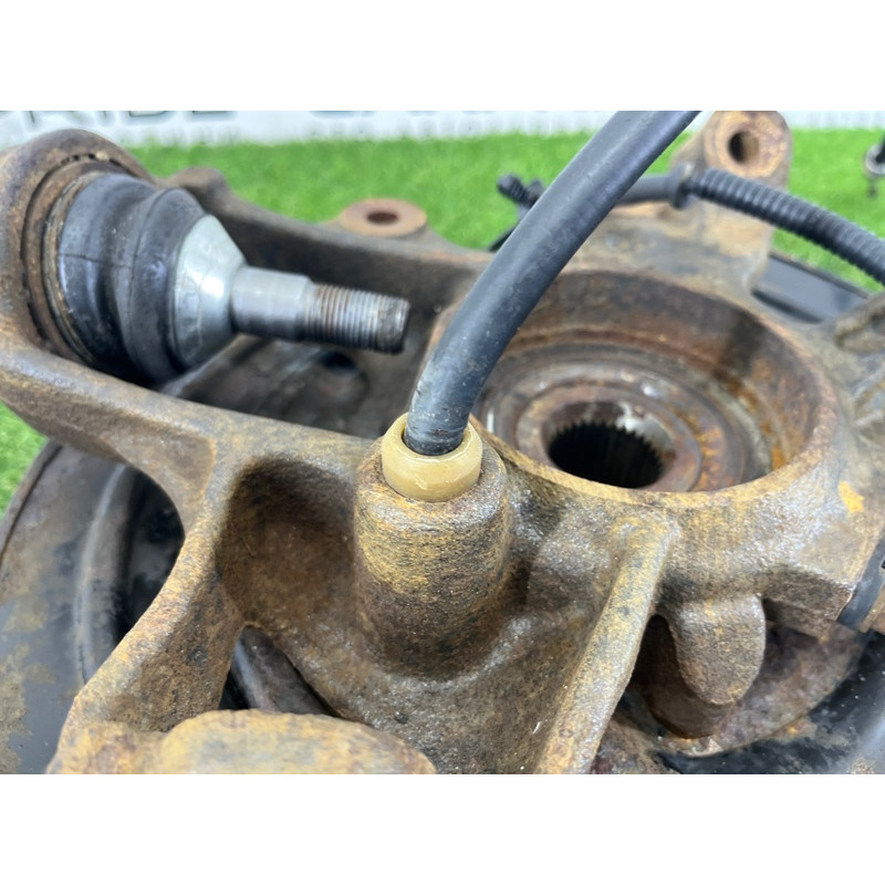 Цапфа подвески (подвеска) Jeep Grand Cherokee WK2 2014 3.0 Diesel EXF 4877102AC